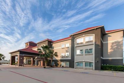 Hotel in New Caney Texas