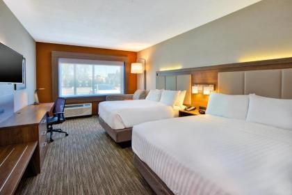 Holiday Inn Express & Suites New Castle an IHG Hotel - image 13