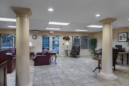 Quality Inn & Suites Skyways - image 14