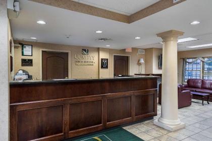 Quality Inn & Suites Skyways - image 9