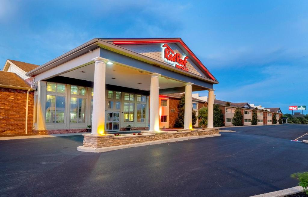 Red Roof Inn & Suites Wilmington – New Castle - main image