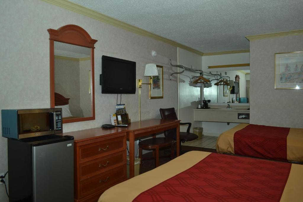 Travel Inn New Castle Airport - image 6