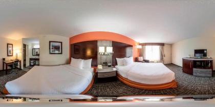 Clarion Inn & Suites New Hope-Lambertville - image 10