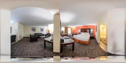 Clarion Inn & Suites New Hope-Lambertville - image 9