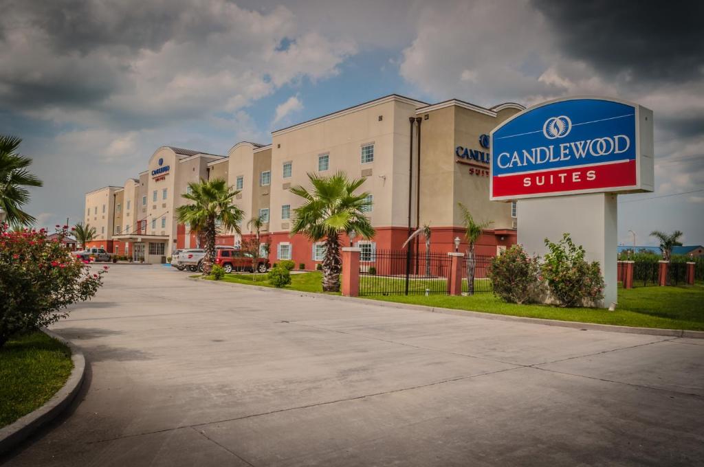 Candlewood Suites New Iberia an IHG Hotel - main image