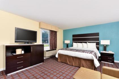 America Best Value Inn New London - image 12