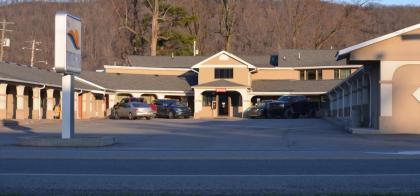 travelers Inn New martinsville West Virginia