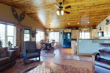 Camas Family Cabin - image 8