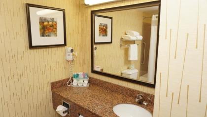 Holiday Inn Express & Suites Gibson an IHG Hotel - image 4