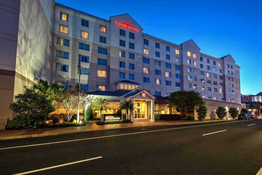 Hilton Garden Inn New Orleans Convention Center - image 3