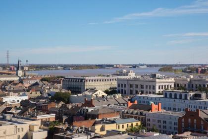 Courtyard by Marriott New Orleans French Quarter/Iberville - image 2