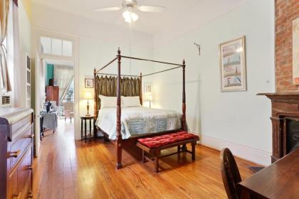 Garden District Bed and Breakfast - image 4