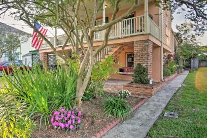 Central Apt with Garden Patio 3 Mi to French Quarter - image 5