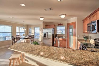 Luxe Waterfront Lake Pontchartrain Home with Dock! - image 5