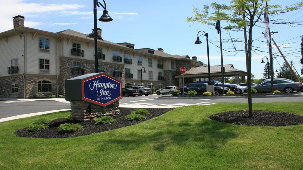 Hampton Inn by Hilton New Paltz NY - main image