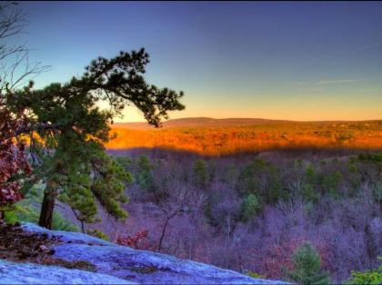 Tentrr - Grotto View at Stone Mountain - image 10