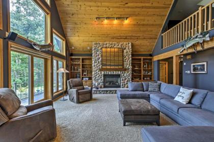 Lakefront Hayward Home with Fire Pit by Ski Trails! - image 9