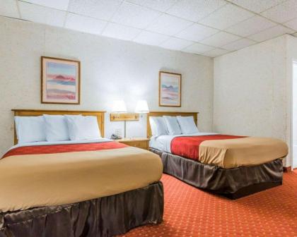 Econo Lodge Stewart International Airport - image 10