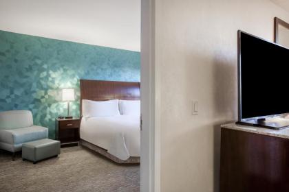 Hilton Garden Inn West 35th Street - image 2