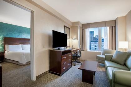 Hilton Garden Inn West 35th Street - image 3