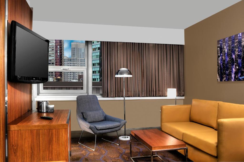 DoubleTree by Hilton Metropolitan New York City - image 2