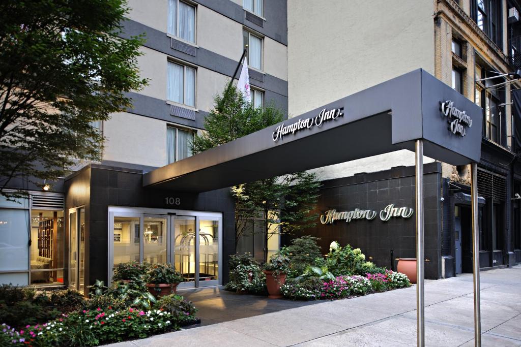 Hampton Inn Manhattan Chelsea - main image