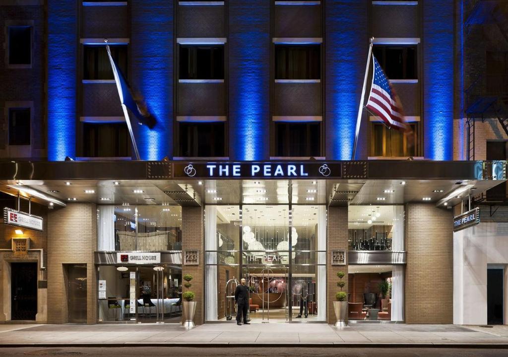 The Pearl Hotel - image 2