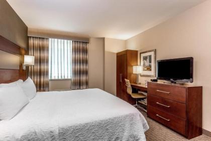 Hampton Inn Manhattan Grand Central - image 2