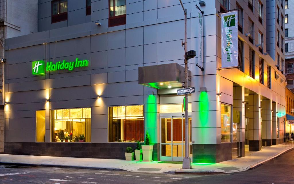 Holiday Inn Manhattan Financial District an IHG Hotel - main image