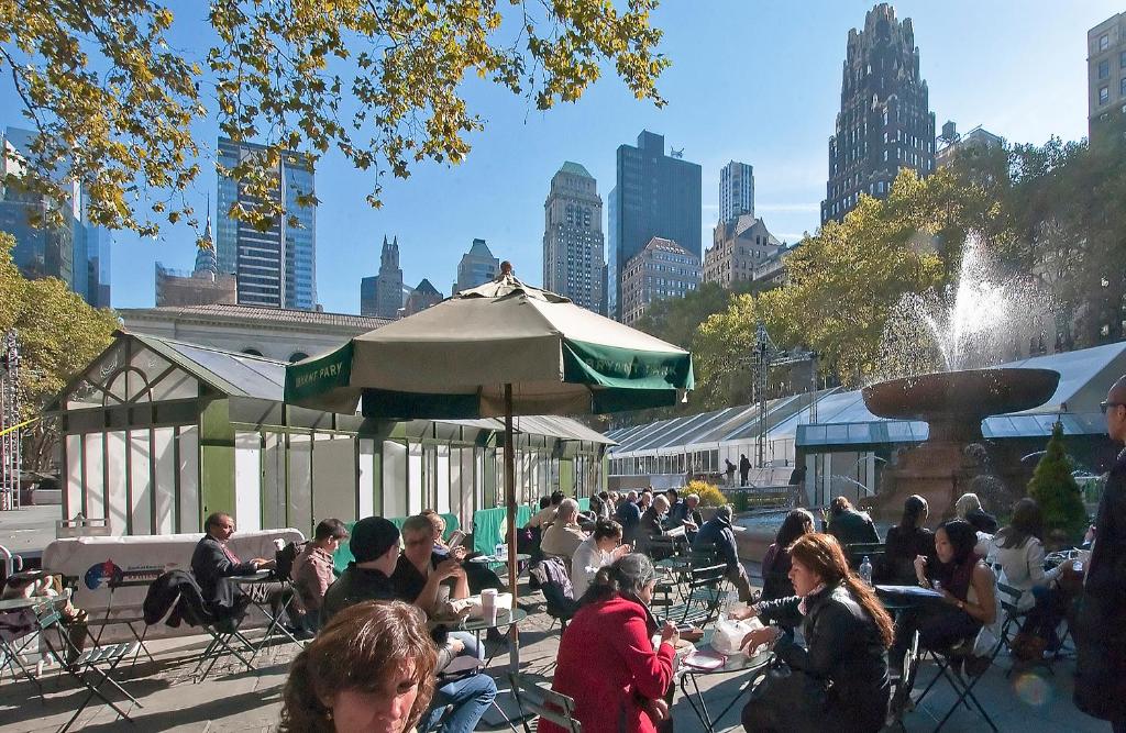 Modern Midtown East Apartments in NYC - main image