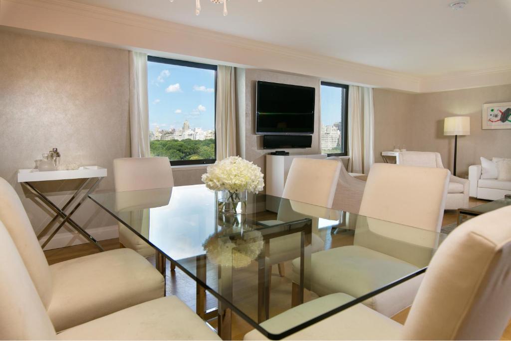 Luxurious Central Park South Two Bedroom Apartment by Lauren Berger Collection - main image