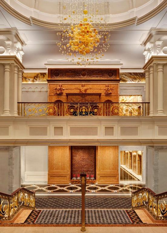 Lotte New York Palace by Suiteness - image 2