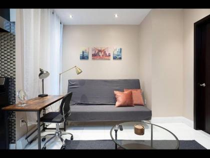 Stylish 2 Bedroom Apt Right On Central Park West - image 8