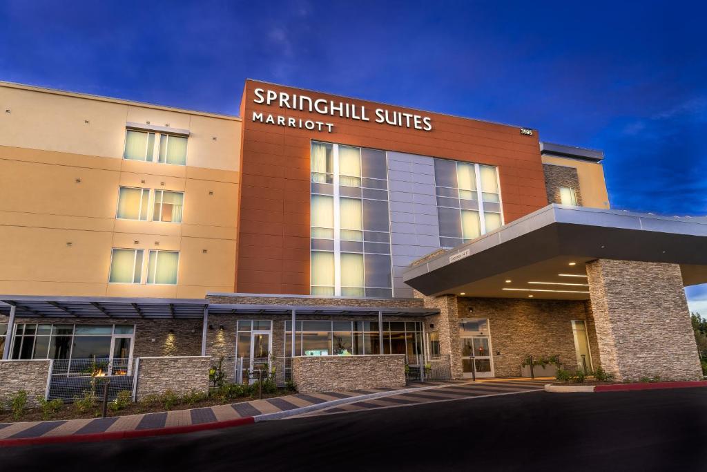 SpringHill Suites by Marriott Newark Fremont - main image