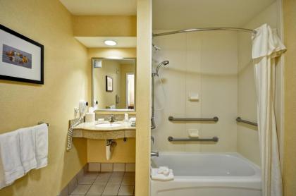 Homewood Suites by Hilton Newark-Wilmington South Area - image 7