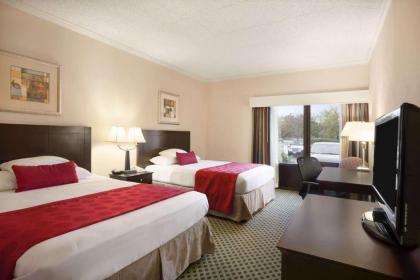 Ramada by Wyndham Newark/Wilmington - image 6