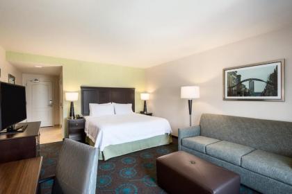 Hampton Inn & Suites Wilmington Christiana - image 9