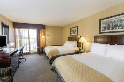 Wyndham Garden Hotel Newark Airport - image 3