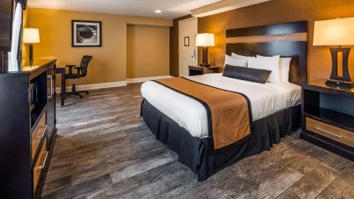 Best Western Plus Newark Airport West - image 2