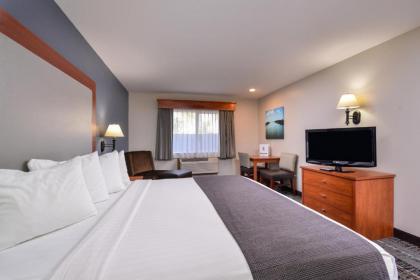 Best Western Newberg Inn - image 12