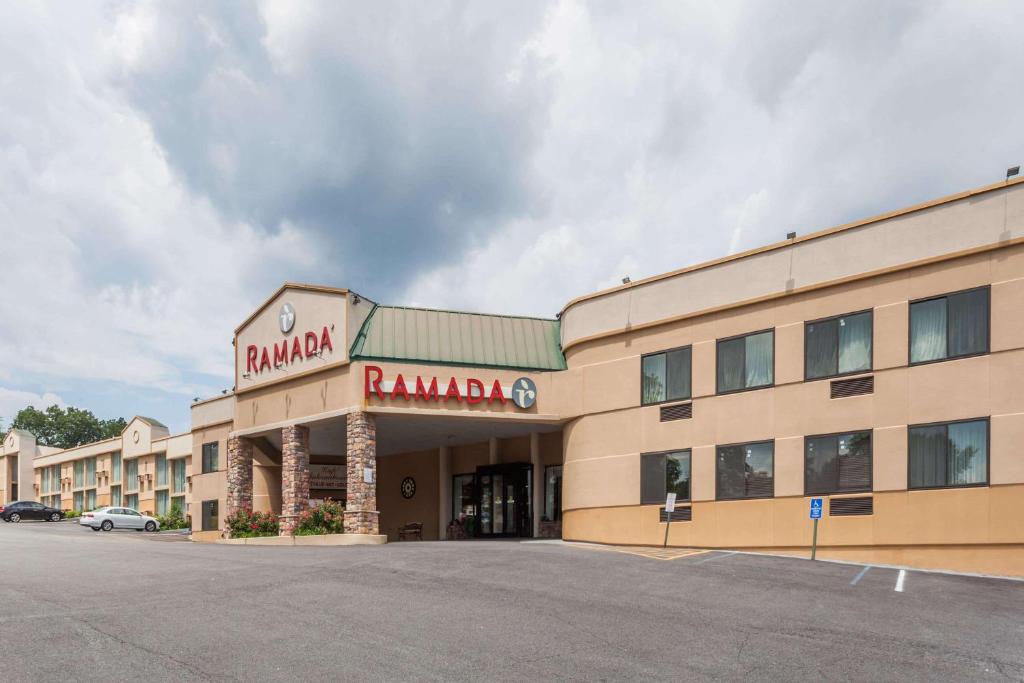 Ramada by Wyndham Newburgh/West Point - main image