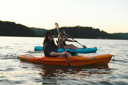 Sunapee Lake Lodge - image 11