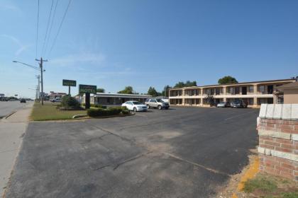 Newcastle Motel - image 1