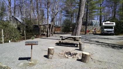 Linville Falls Campground RV Park and Cabins - image 8