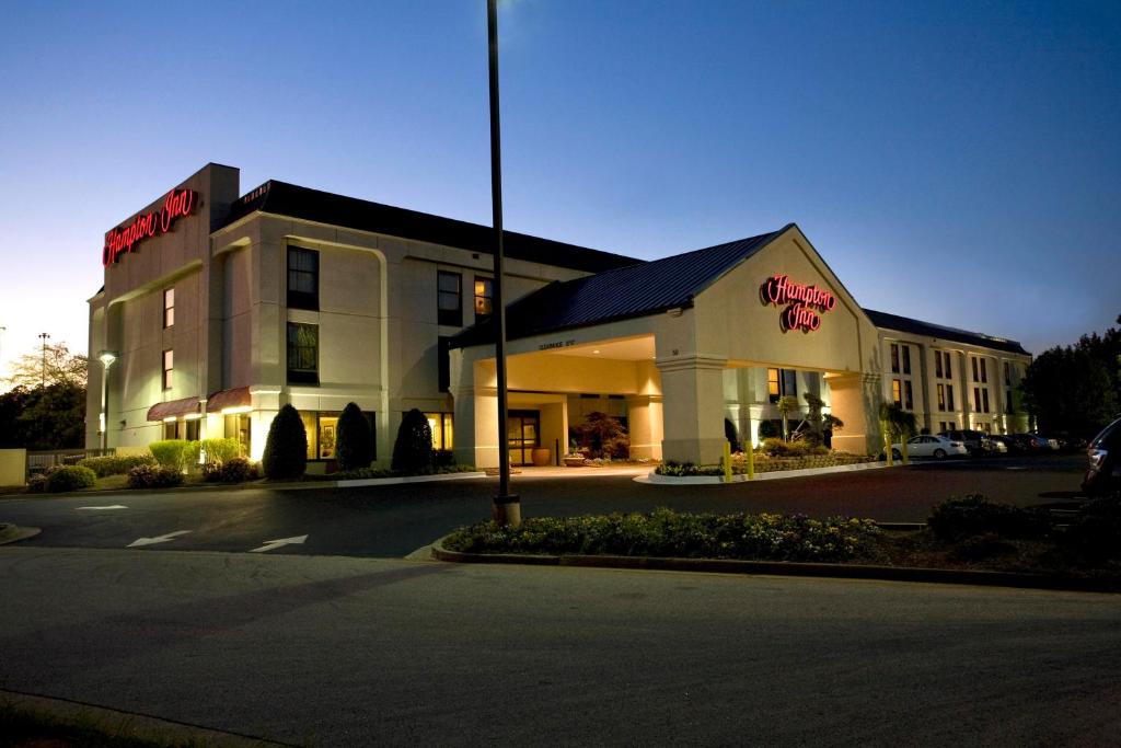 Hampton Inn Atlanta-Newnan - main image