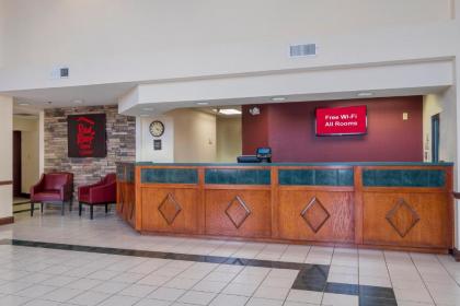 Red Roof Inn & Suites Newnan - image 12