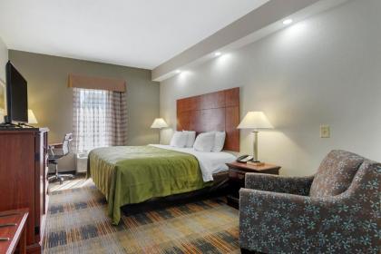 Quality Inn Newnan - image 9