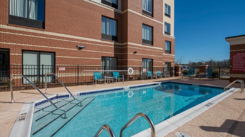 TownePlace Suites by Marriott Newnan - image 3