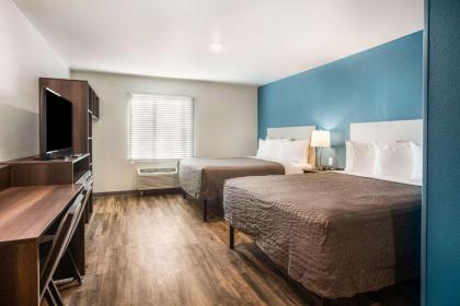 WoodSpring Suites Atlanta Newnan - image 12