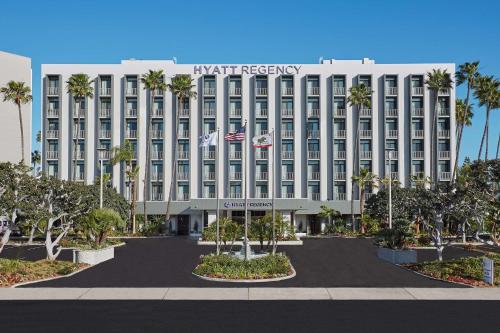 Hyatt Regency John Wayne Airport Newport Beach - main image